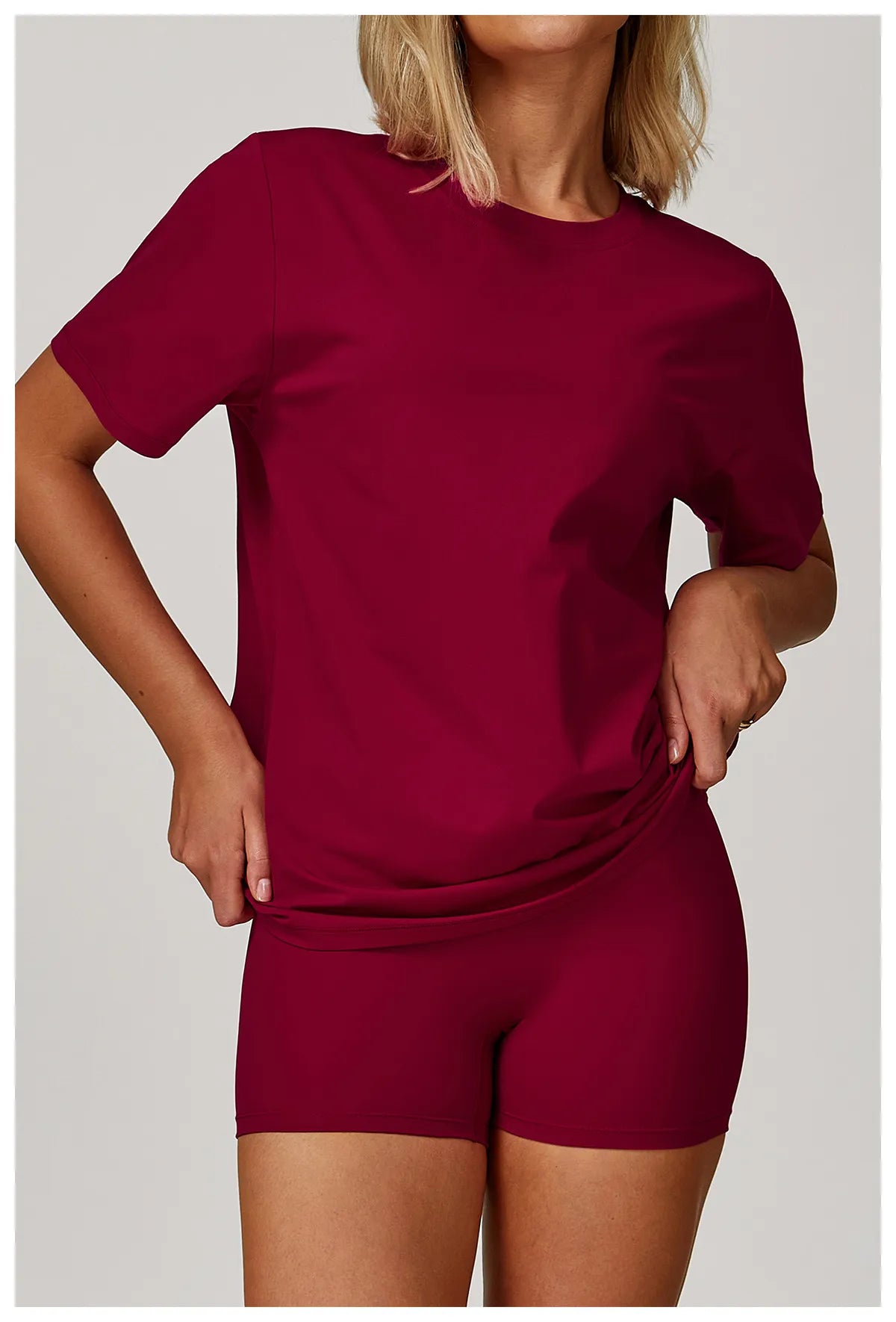 Diguan Custom Breathable Running Top Loose Fit Quick Dry Lightweight Performance Fabric Running Shirt Customization