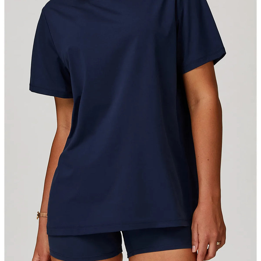 Diguan Custom Breathable Running Top Loose Fit Quick Dry Lightweight Performance Fabric Running Shirt Customization