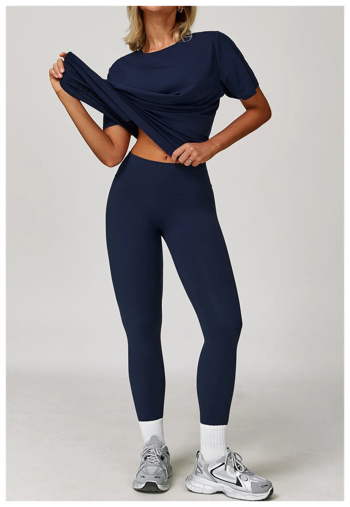 Diguan Custom Breathable Running Top Loose Fit Quick Dry Lightweight Performance Fabric Running Shirt Customization