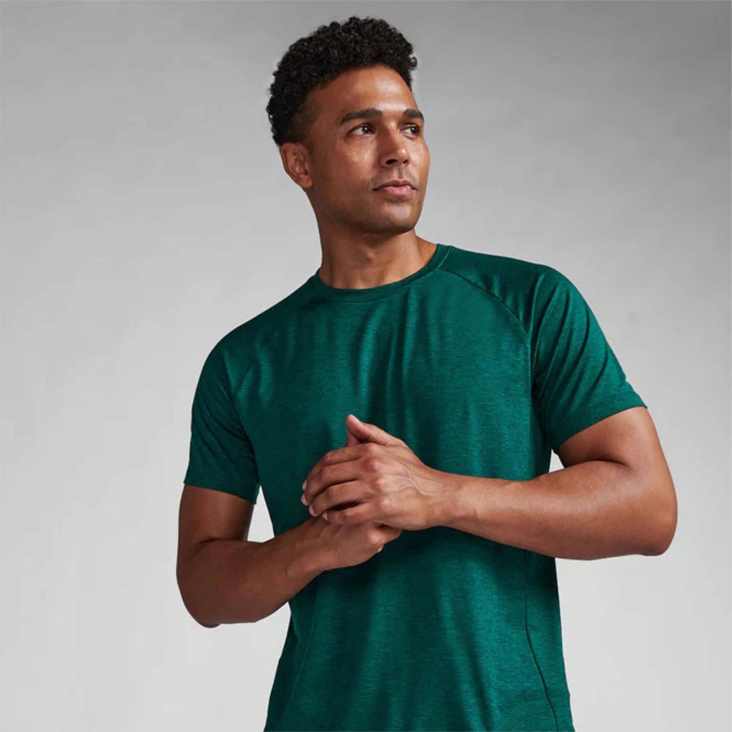Diguan Running Shirt OEM Custom Tight Breathable Running Top Moisture Wicking Compression Short Sleeve High Stretch Lightweight Fabric Unisex Apparel Customization