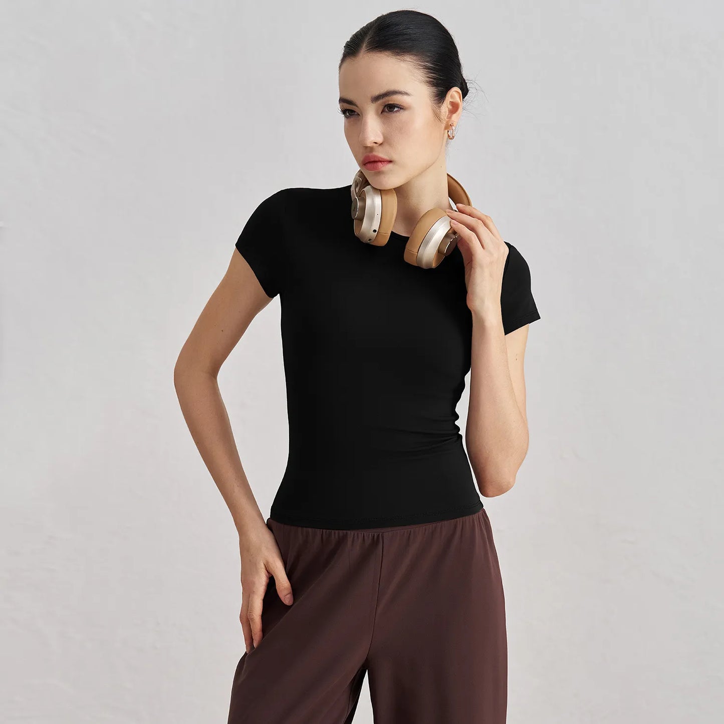 Diguan Custom Breathable Casual Running Training Sports T-Shirt Lightweight Moisture-Wicking Fabric Running Shirt OEM
