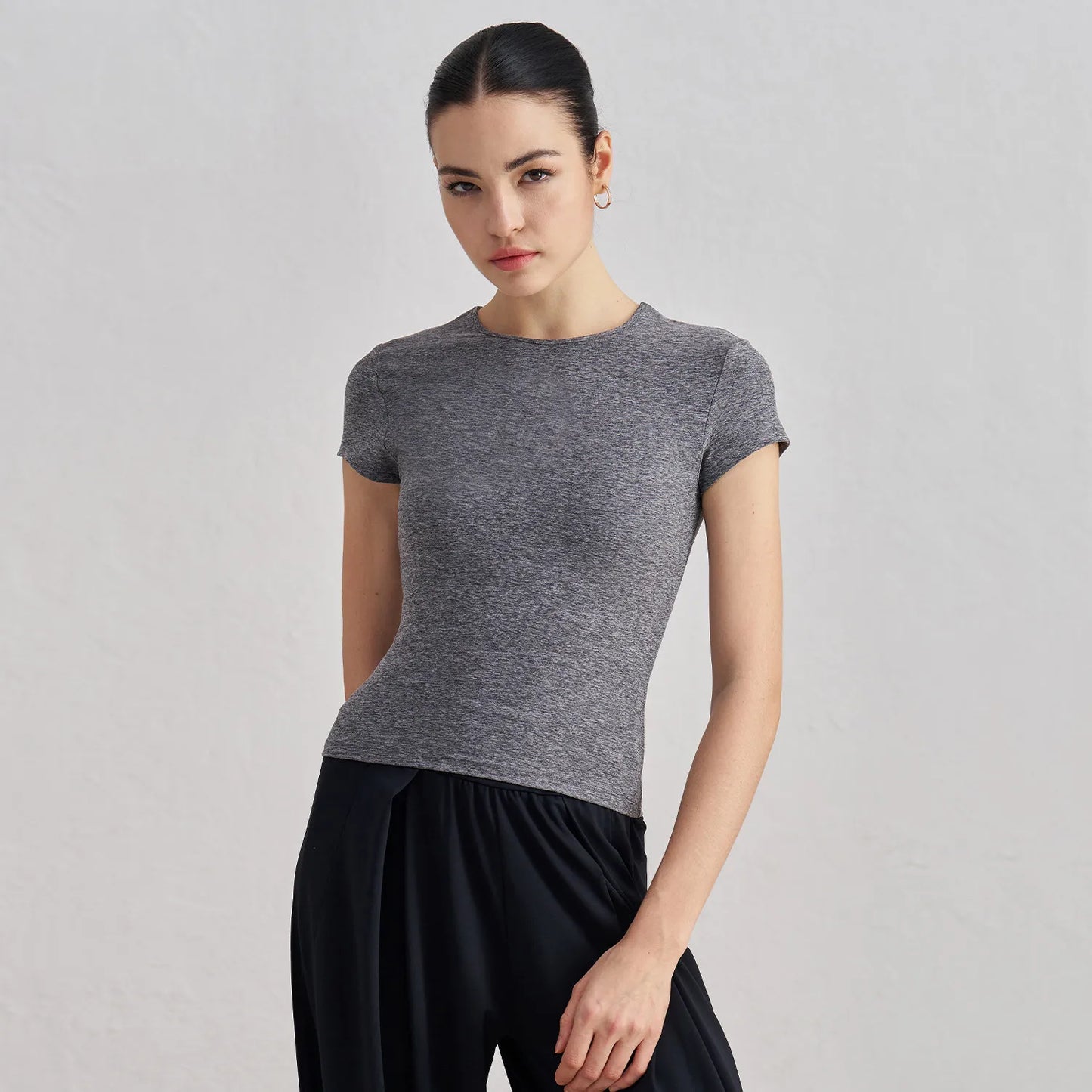 Diguan Custom Breathable Casual Running Training Sports T-Shirt Lightweight Moisture-Wicking Fabric Running Shirt OEM