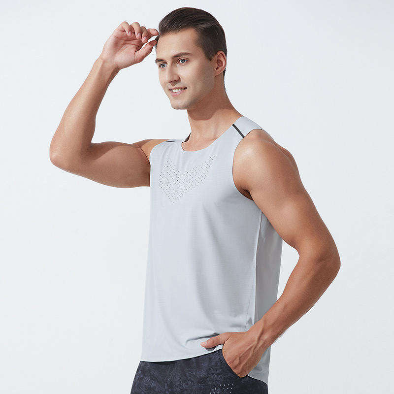Custom Run Singlet with Quick-Dry Stretch Fabric and Chest Ventilation