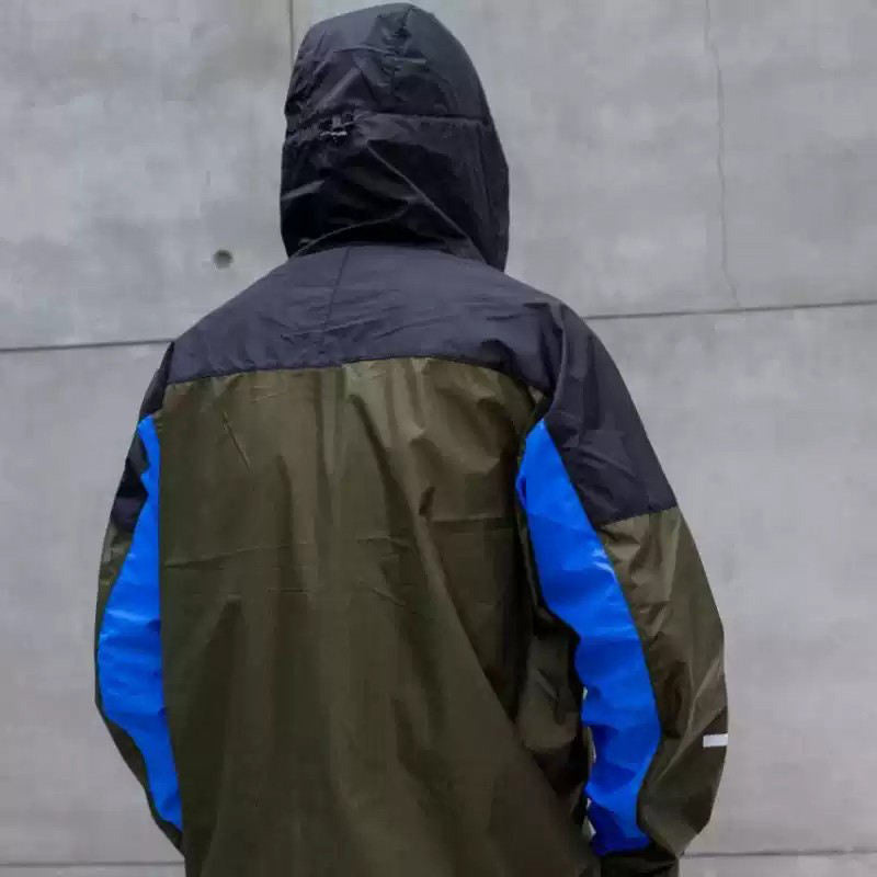 Lightweight Windbreaker Running Jacket with Hood | Diguan OEM